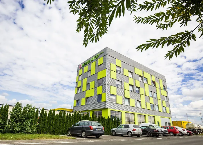 Stop Готель 3*